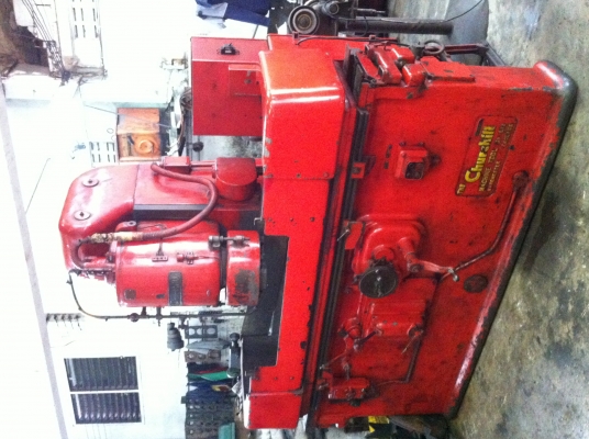 ขายด่วน เครื่องไสหน้าฝาสูบ churchill 300,000 บาท