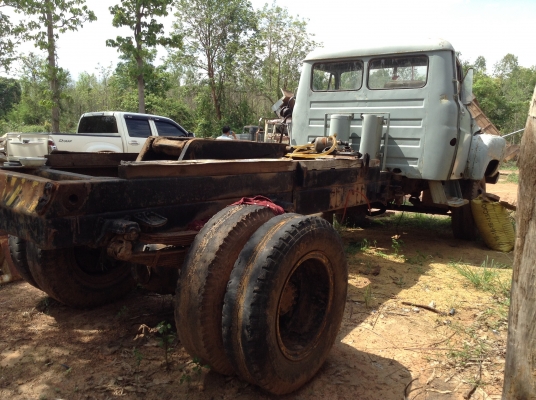 ขาย 6 ล้อดั้มหัวยาว หัว+คัสซี+ชุดกระบอกดั้ม ไม่มีทะเบียน คัสซีสวยจัดไม่มีบวม เครื่อง DA120 สตาร์ทไม่ติด เฟืองท้ายเดิม เกียร์เดิม ราคาต่อรองได้ครับ