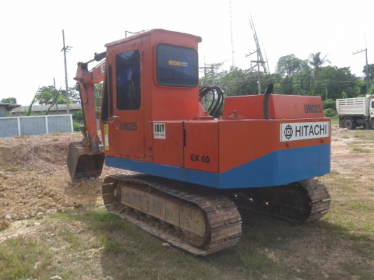 รถแมคโคอิตาชิ PC 60 UH -025 พร้อมรถลาก  พร้อมใช้งาน   เอกสารใบประมูล