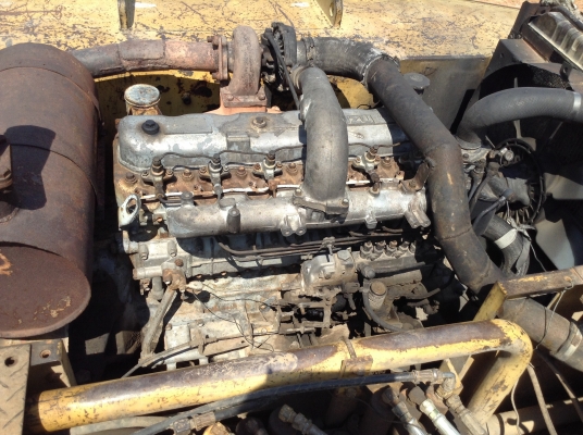 ขายแบคโฮ CAT E200B สภาพพร้อมใช้งาน เครื่อง 6BD1 เทอร์โบ ปั้มดี เอวแน่น  แทรก 80\% ทำงานไม่โหลด เอกสารใบซื้อขาย