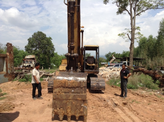 ขายแบคโฮ CAT E200B สภาพพร้อมใช้งาน เครื่อง 6BD1 เทอร์โบ ปั้มดี เอวแน่น  แทรก 80\% ทำงานไม่โหลด เอกสารใบซื้อขาย