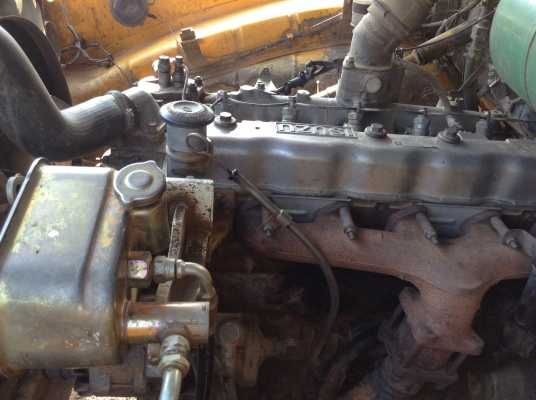 ขาย 6 ล้อดั้มหัวยาว ไม่มีทะเบียน เครื่อง 6BD1 165 HP เฟืองท้าย 210 คัสซีสวยตลอดเส้น พวงมาลัยพาวเวอร์ ราคาต่อรองได้ครับ