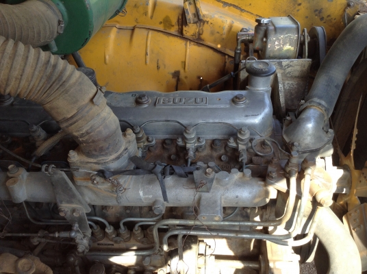 ขาย 6 ล้อดั้มหัวยาว ไม่มีทะเบียน เครื่อง 6BD1 165 HP เฟืองท้าย 210 คัสซีสวยตลอดเส้น พวงมาลัยพาวเวอร์ ราคาต่อรองได้ครับ