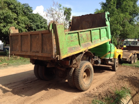 ขาย 6 ล้อดั้มหัวยาว ไม่มีทะเบียน เครื่อง 6BD1 165 HP เฟืองท้าย 210 คัสซีสวยตลอดเส้น พวงมาลัยพาวเวอร์ ราคาต่อรองได้ครับ