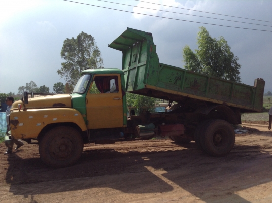 ขาย 6 ล้อดั้มหัวยาว ไม่มีทะเบียน เครื่อง 6BD1 165 HP เฟืองท้าย 210 คัสซีสวยตลอดเส้น พวงมาลัยพาวเวอร์ ราคาต่อรองได้ครับ