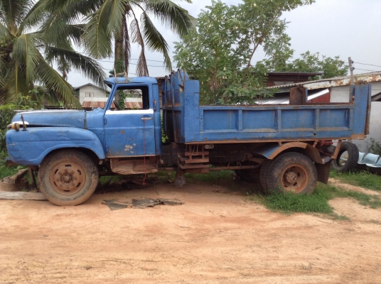 ขาย 6 ล้อดั้มหัวยาว เครื่อง 6BF1 175 แรงม้า คัสซีสวย เฟืองท้าย FUSO พวงมาลัยพาวเวอร์ ทะเบียนชุดโอนครบครับ