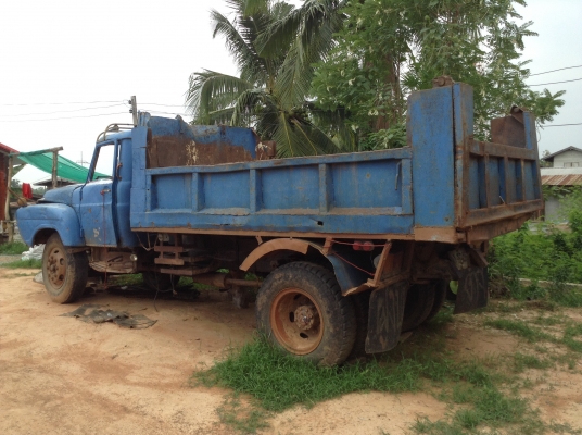 ขาย 6 ล้อดั้มหัวยาว เครื่อง 6BF1 175 แรงม้า คัสซีสวย เฟืองท้าย FUSO พวงมาลัยพาวเวอร์ ทะเบียนชุดโอนครบครับ