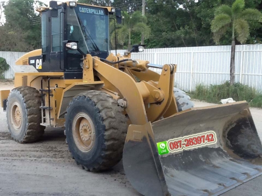 ขายดาวน์ รถตักล้อยาง CAT  938 H    1,4XX ชม.
