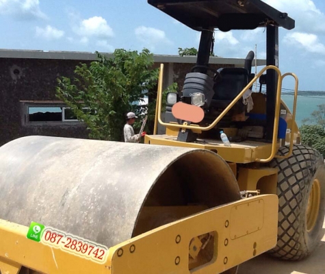 ขายรถบดสั่นสะเทือน 2 เพลา 1,9XX ชม.