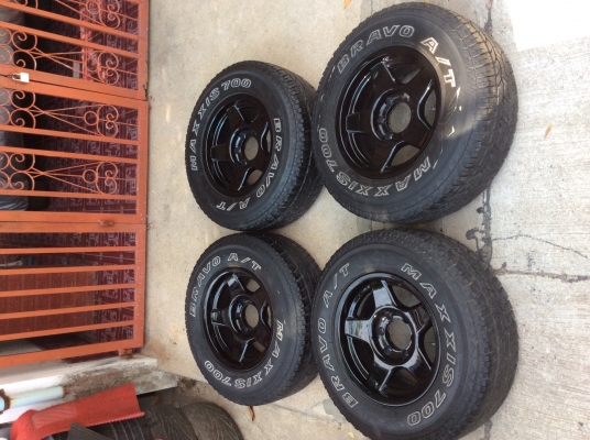 ล้อเบรนท์เล่ ขอบ16 พร้อมยางMaxxis 245-70-16 ปี11-12 ดอกเต็มถูกๆ