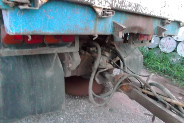 ขายด่วนรถสิบล้อMAGAดรั้มแม่ลูกกะบะสามมิตรเครือง320แรง