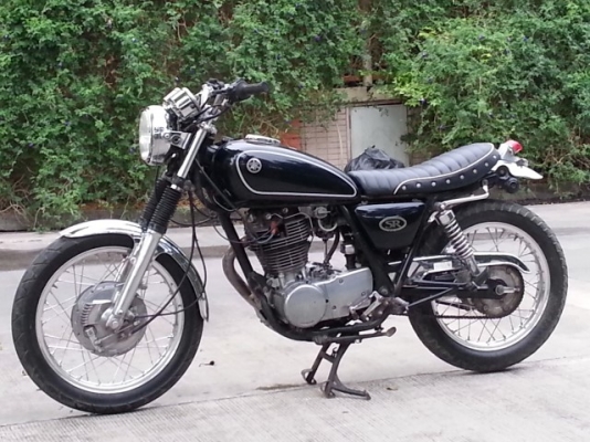 วุฒินนบุรี// SR500cc. สภาพสวยๆท่อแต่งยางสวยสีสวยพร้อมใช้งานคับเอกสารอินวอยแท้ๆ