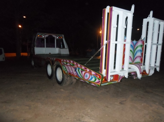 ขายด่วนเทนเลอร์รถเกี่ยวข้าว ร็อคกี้ 175  สองเพลา สวยๆ