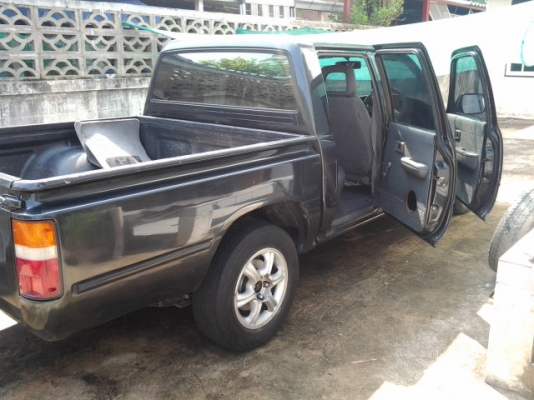 ไมตี้เอ็กปี93 ดีเซล2500 เกียร์ธรรมดา