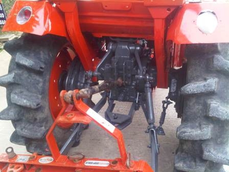 ขายรถไถ Kubota L 2002 DT-M พร้อมมีดดันหน้าผาน3