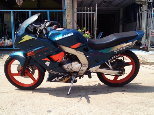 ขายเซอร์ปิโก้ ตัว2 เครื่องเดิมๆ ไม่เคยผ่า รถใช้น้อย เครื่องเสียงเบามากๆ ทะเบียน มีชุดโอน 13500 0811160919