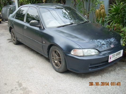 เพิ่งติดฟิล์มมาใหม่รอบคันเลยครับ ลดราคาพิเศษ 34500 ภาษีขาดปี53