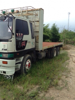 ขายรถบรรทุกพื้นเรียบ HINO 3M เครื่องเดิม 240 แรง ปี 37 ทะเบียนพร้อม