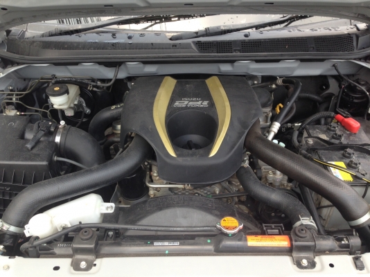 ขาย 2012 ISUZU, 2.5 HI-LANDER สีบอร์น เกียร์ออโต้ ขาย 2012 ISUZU, 2.5 HI-LANDER สีบอร์น เกียร์ออโต้