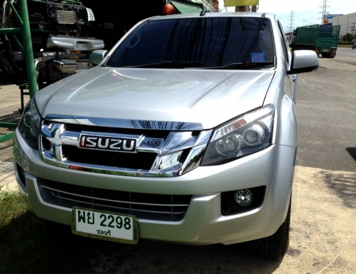 ขาย 2012 ISUZU, 2.5 HI-LANDER สีบอร์น เกียร์ออโต้ ขาย 2012 ISUZU, 2.5 HI-LANDER สีบอร์น เกียร์ออโต้