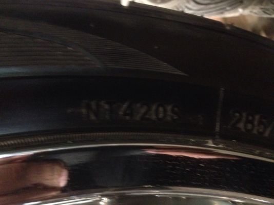 ล้อแม็คพร้อมยางnitto 285/35ZR22