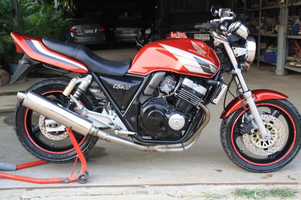 ขาย CB 400 ปี 95 สีสวย เครื่องดี ยางใหม่ สรรพสามิตแท้ 69000