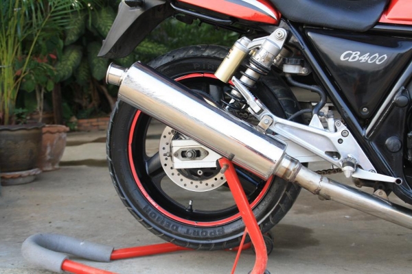 ขาย CB 400 ปี 95 สีสวย เครื่องดี ยางใหม่ สรรพสามิตแท้ 69000