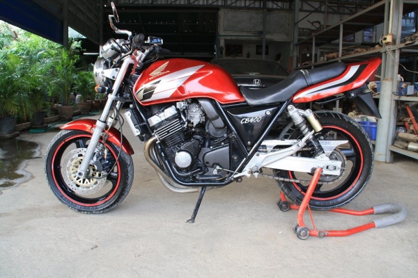 ขาย CB 400 ปี 95 สีสวย เครื่องดี ยางใหม่ สรรพสามิตแท้ 69000