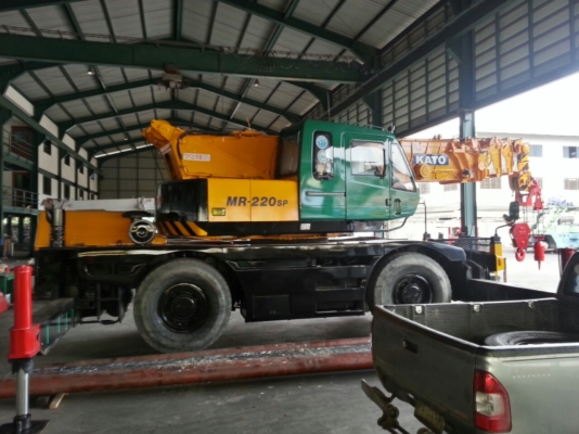 รถเครน22ตันนำเข้าจากญี่ปุ่น /สดและจัดไฟแนนซ