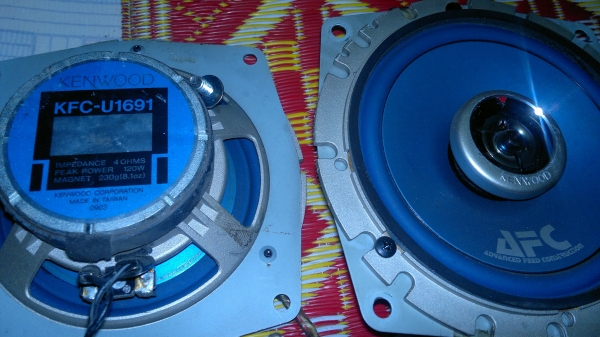 ลำโพงดอก 6(นิ้ว) KENWOOD สภาพสวย KFC-U1691