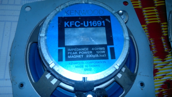 ลำโพงดอก 6(นิ้ว) KENWOOD สภาพสวย KFC-U1691