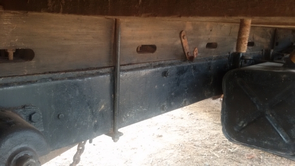 ขายisuzu nkr100แรงรถประกอบเครื่องอ่อน แชสซีมีดาม ขาด  มีผุบ้าง สภาพต้องซ่อม พร้อมโอนทั่วไทย