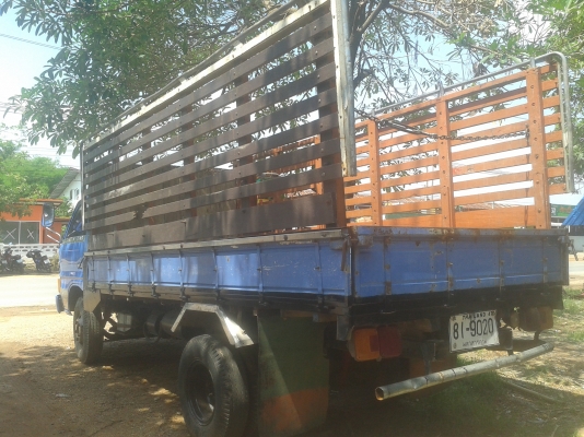 ขายisuzu nkr100แรงรถประกอบเครื่องอ่อน แชสซีมีดาม ขาด  มีผุบ้าง สภาพต้องซ่อม พร้อมโอนทั่วไทย