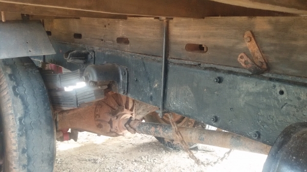 ขายisuzu nkr100แรงรถประกอบเครื่องอ่อน แชสซีมีดาม ขาด  มีผุบ้าง สภาพต้องซ่อม พร้อมโอนทั่วไทย