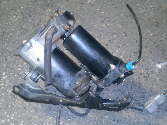 ปั๊มลม 12 V