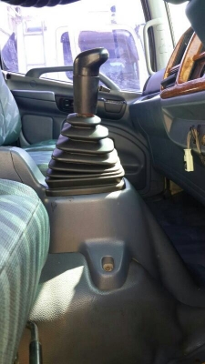 รถฮีโน่ 10 ล้อดั้ม 260 แรงม้า. ปี 47  ( ขายแม่ / ลูก )  ( มีขาย 3 พ่วง. )  สนใจติดต่อ 081 - 6079515