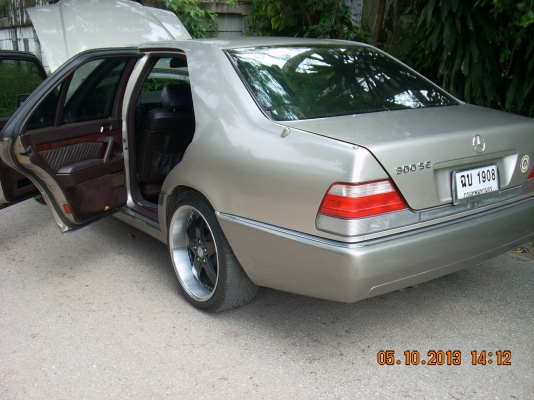 ตัวท็อปออพชั่นครบประตูดูด ม่านไฟฟ้า 320000 รถใช้แค่อาทิตย์ละสองวันเสาร์อาทิตย์