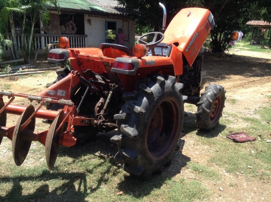 KUBOTA L3408 + ผาน 5 ตราช้าง