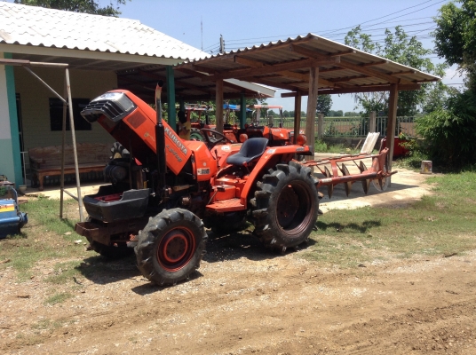KUBOTA L3408 + ผาน 5 ตราช้าง