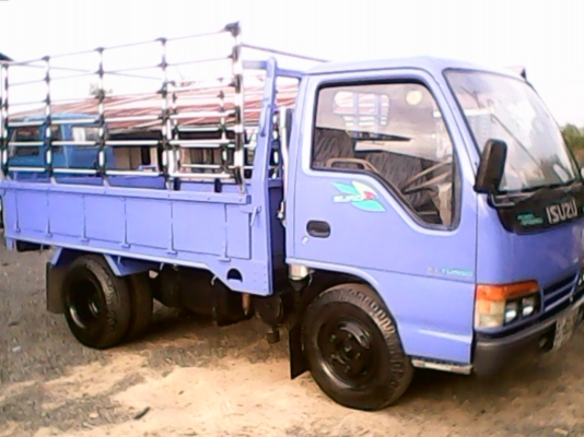 รถหกล้อสั้นวางเครื่อง  100  แรง  เครื่องดี  ครัชชีสวย