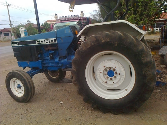 Ford 6640