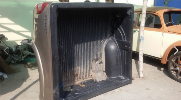 ขายครับ กระบะดีแม๊ก สี่ประตูสวยๆ ของครบมีไลเนอร์กระบะให้ด้วย ขายครับ 24000 อยู่นครนายกครับ โทร 098-264 0304