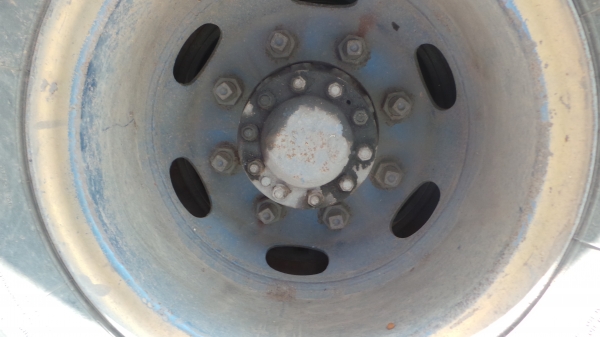 รถหกล้อ ISUZU สภาพร้อมใช้งาน สนใจสอบถามรายละเอียดได้ที 090-3494058