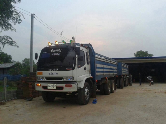 ขายดัมพ์DECA 270พ่วงแม่ลูก ปี46 สวยพร้อมใช้งาน เอกสารพร้อมโอน