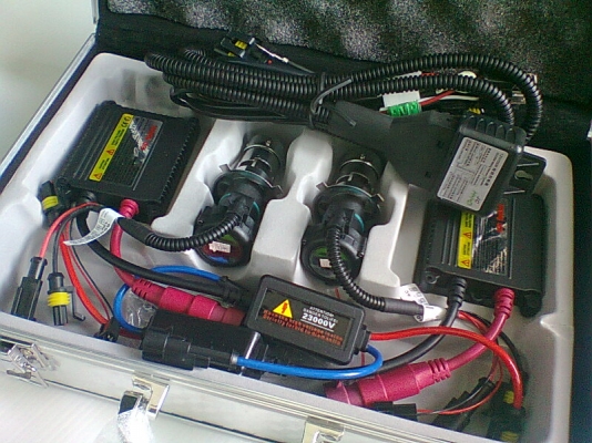 ไฟซีนอน HID H4