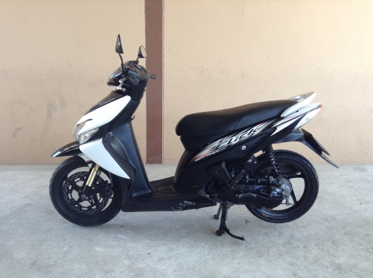 ขาย!!! ฮอนด้าคลิ๊ก รุ่นท็อปล้อแม็ก ปี50 รถเครื่องดีคับ ทะเบียนครบ ภาษี57