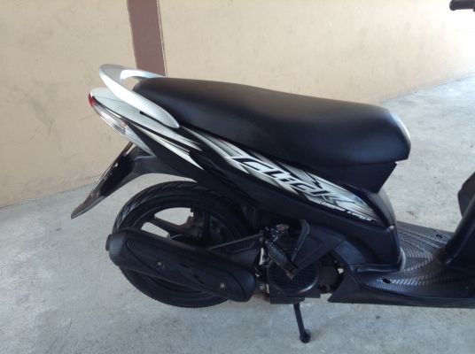 ขาย!!! ฮอนด้าคลิ๊ก รุ่นท็อปล้อแม็ก ปี50 รถเครื่องดีคับ ทะเบียนครบ ภาษี57