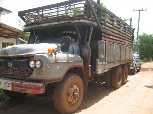 หัวยาว EH 700 /  168 แรง เกียร์กลาง   2 เพลา เบรคทิฟฟี่ 340,000 บาท