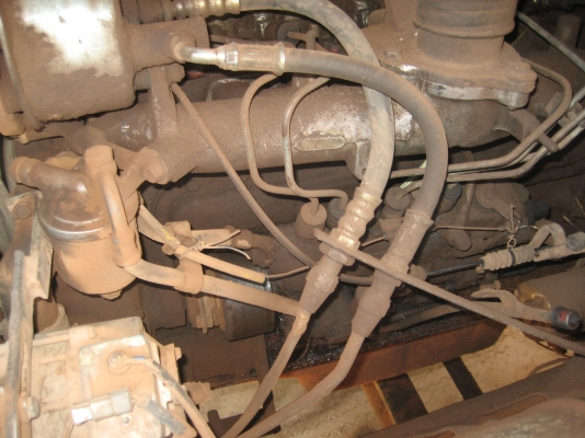 หัวยาว EH 700 /  168 แรง เกียร์กลาง   2 เพลา เบรคทิฟฟี่ 340,000 บาท