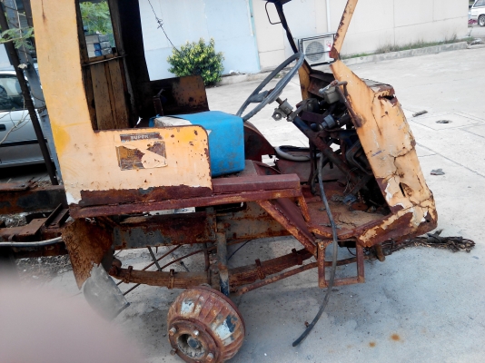 ตัวถัง และ แชท ซี 6 ล้อ ครับ ตามรูปด้านในเลย ตัวถัง และ แชท ซี 6 ล้อ ครับ ตามรูปด้านในเลย